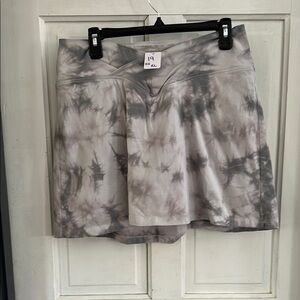 Victoria's Secret Pink Casual Gray Tie-dye Skort